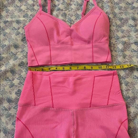 Aerie Active Two Piece Set Pink - Picture 4 of 6